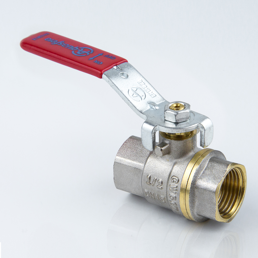 Кран шаровой латунь никель Ду 40 Ру16 ВР рычаг Aquasfera 1001-05